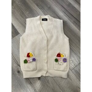 Cider Cream Ribbed Knit Button Up Sweater Vest with 3D Crochet Flowers XS